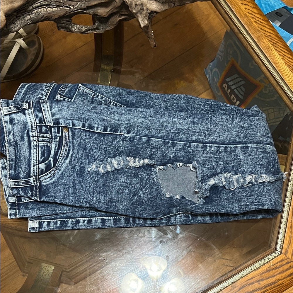 Men's Distressed Blue Jeans